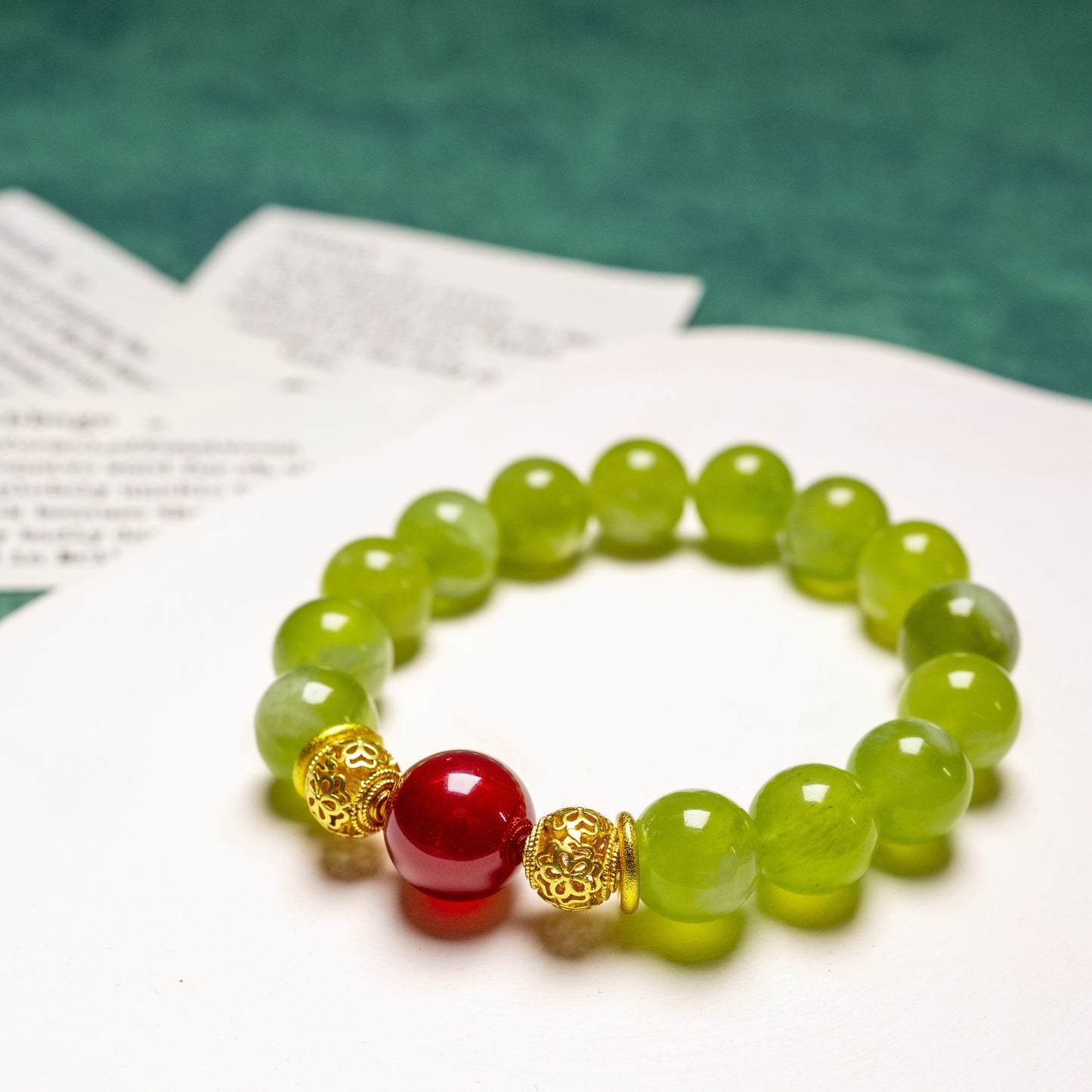 Vital Glow Bracelet – Qingti Naigai Xiuyan Jade & Red Agate– Natural Healing Crystals Jewelry – Handmade Natural Crystals|「Ethereal Veil」