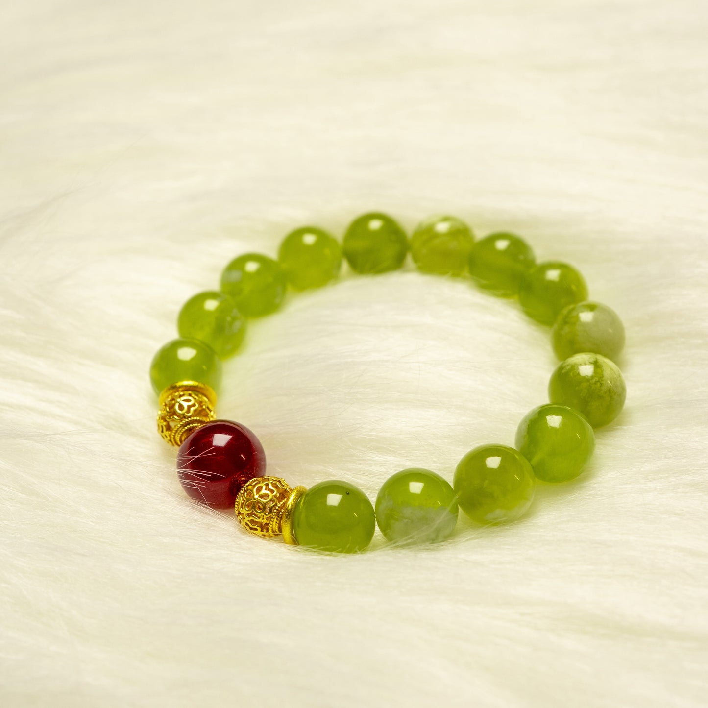 Vital Glow Bracelet – Qingti Naigai Xiuyan Jade & Red Agate– Natural Healing Crystals Jewelry – Handmade Natural Crystals|「Ethereal Veil」