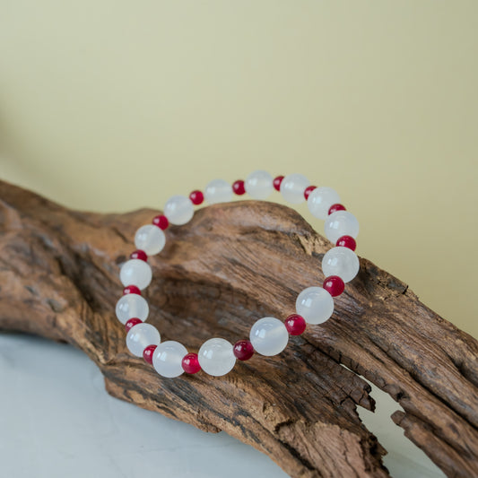 🍓 Lychee Jelly、 Agate Crystal Bracelet | 8MM-3MM Gradient Beads ✨  | Sweet & Healing Energy– Natural Healing Crystals Jewelry – Handmade Natural Crystals|「Ethereal Veil」