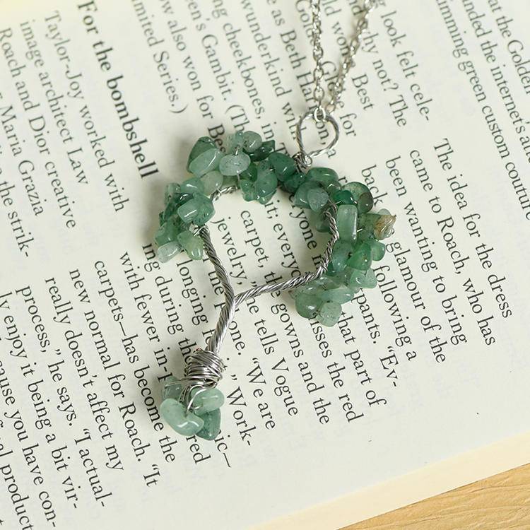 Hand-Wrapped Crystal Tree Christmas Necklace | Natural Stone Chips Wire-Art Pendant for Holiday Magic & Healing Energy